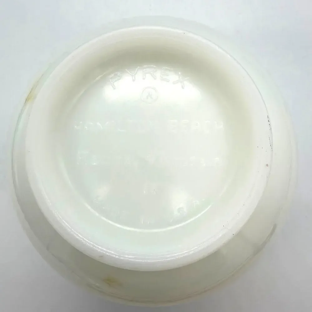 Vintage Pyrex Hamilton Beach White Milk Glass Ribbed Mixing Bowl 6.25
